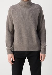 BOSS Stickad tröja - dark brown