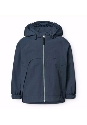 Giacca blu navy con zip frontale, cappuccio elasticizzato e polsini. Presenta una tasca discreta e un materiale liscio e resistente all'acqua.