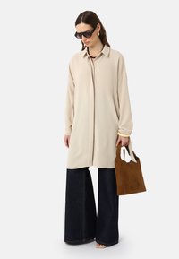 Modanisa REFKA - Overhemdblouse - stone