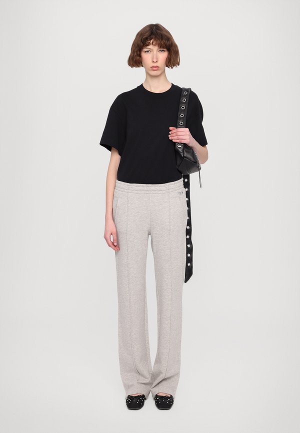 CHILL WINGS - Tracksuit bottoms - gris chine clai3