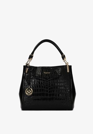 Schwarze Handtasche mit Kroko-Prägung, ausgestattet mit goldfarbenen Beschlägen, einem seitlichen Etikett und einem strukturierten Design. Markenname "kazar" auf der Vorderseite geprägt.