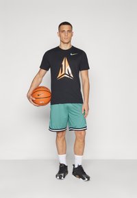 Nike Performance DNA SHORT - Spordišortsid - bicoastal/black/white