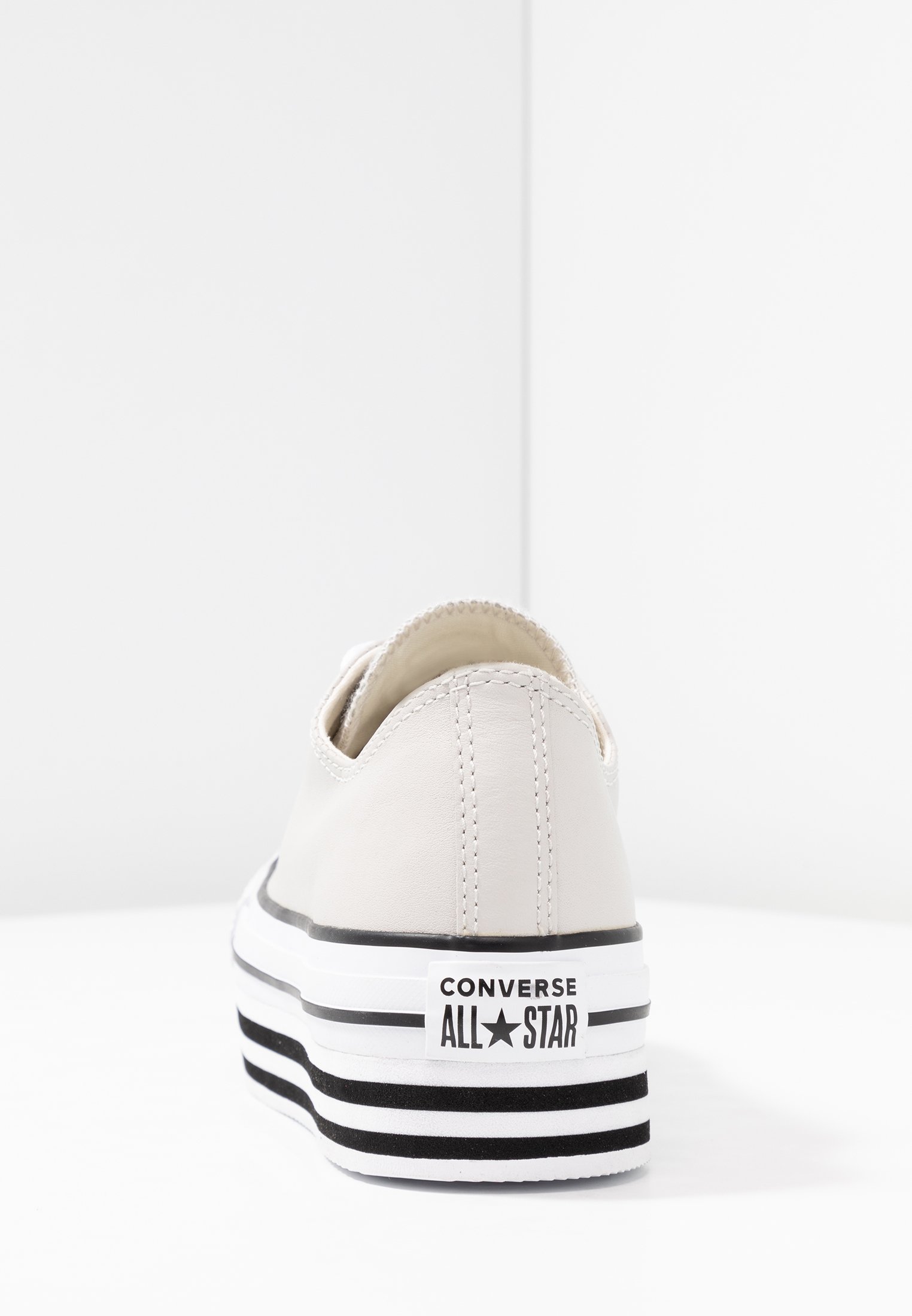 converse mi basse