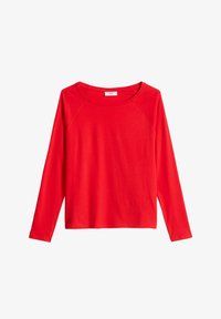 Niewybrane, carmine red