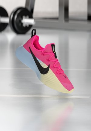 Chaussures fitness - pinksicle/black/alabaster/hydrogen blue/hyper pink