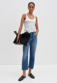 someday. SOFT SLIM FIT - Top - white