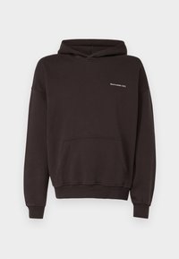 Unselected, after dark