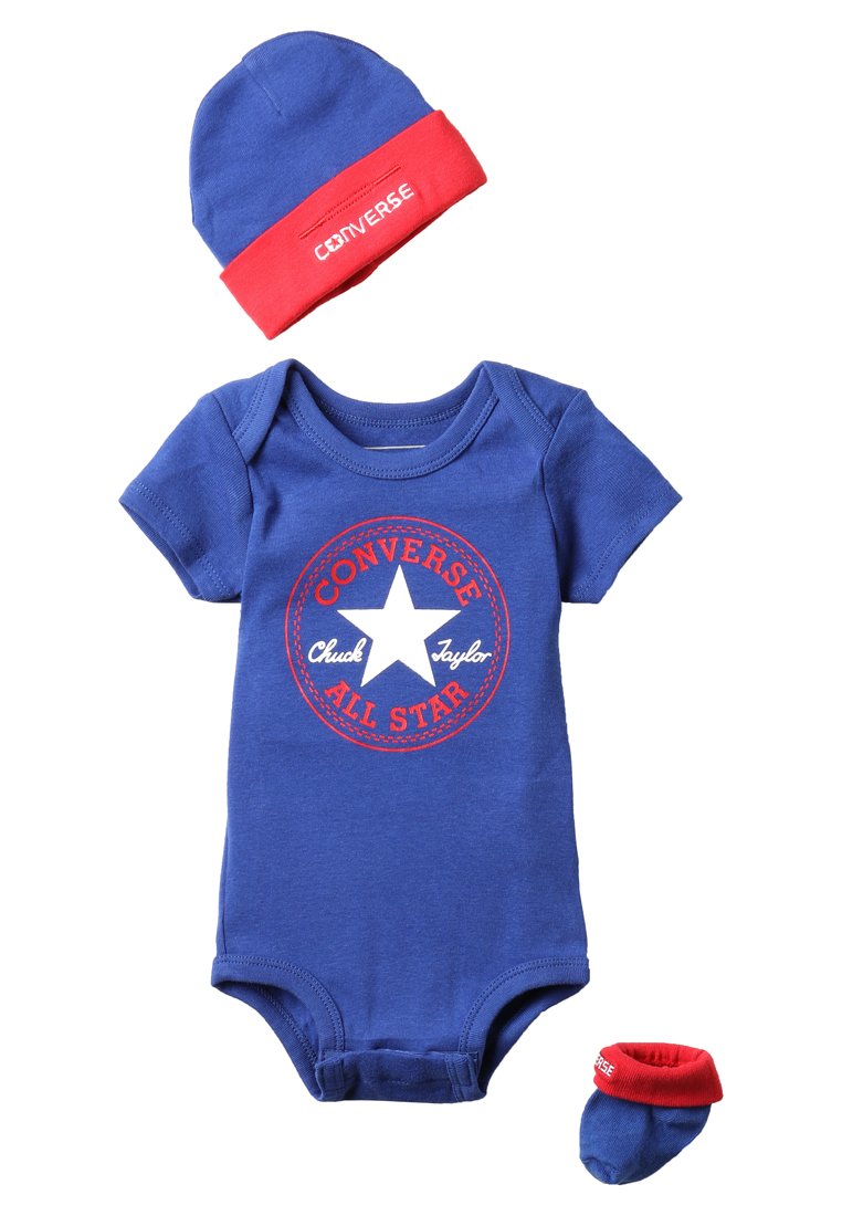 converse baby gift set
