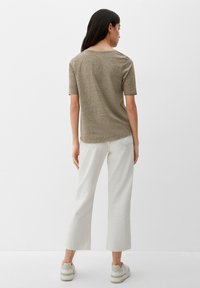 s.Oliver À BORD ROULOTTÉ - T-shirt basic - helles olivgrün