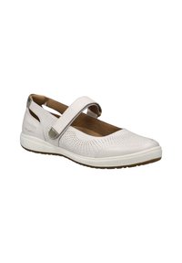 Zapato estilo Mary Jane de cuero blanco con diseño perforado, correa ajustable y plantilla color tostado. Suela de goma con tracción color marrón claro.