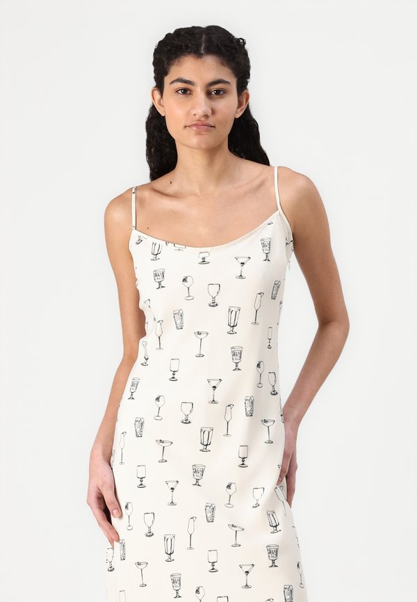 CAMI NECK SLIP MAXI DRESS   - Maxi dress - drink print2