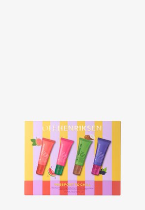 OLEHENRIKSEN, POUT PRESERVE CHILLERS - PASSPORT TO CHILL MINI SET - Lip Set - passport to chill mini set