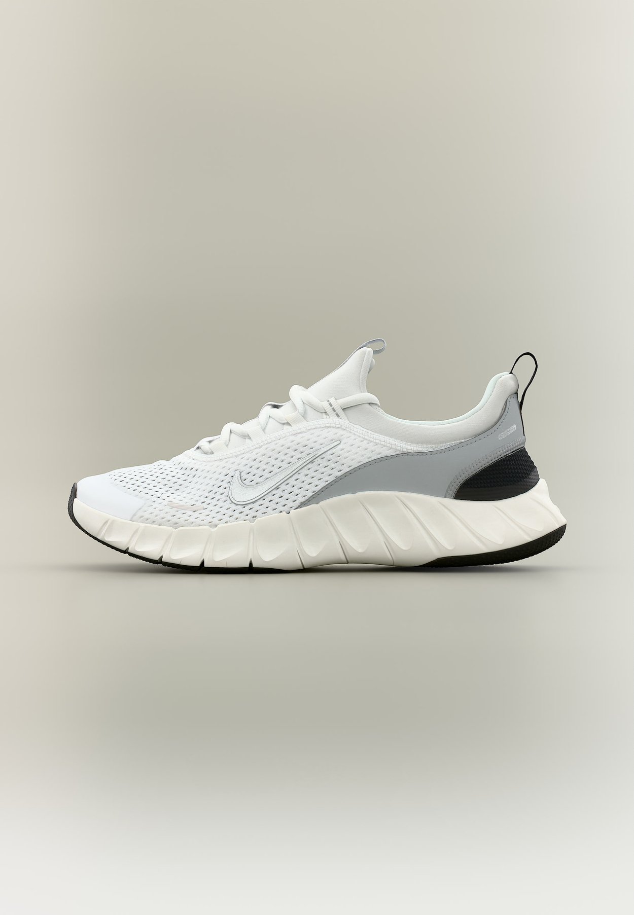 Nike FREE RIDE UNISEX - Road running shoes - white/metallic silver-coloured/light smoke grey/sail/black