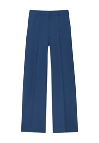 Pantalon bleu à jambes larges en tissu lisse, avec une fermeture à boutons sur le devant et des plis soigneusement repassés le long des jambes.