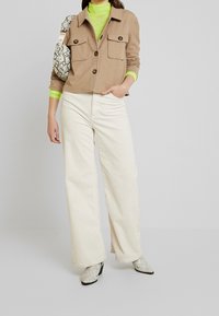 Vero Moda Tunn jacka - silver-coloured