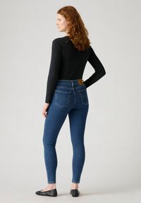 Levi's® Vaqueros pitillo - cool secret bench