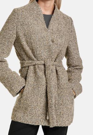 Pitkä takki - brown