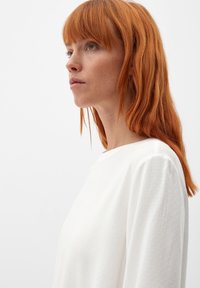s.Oliver Blouse - ecru