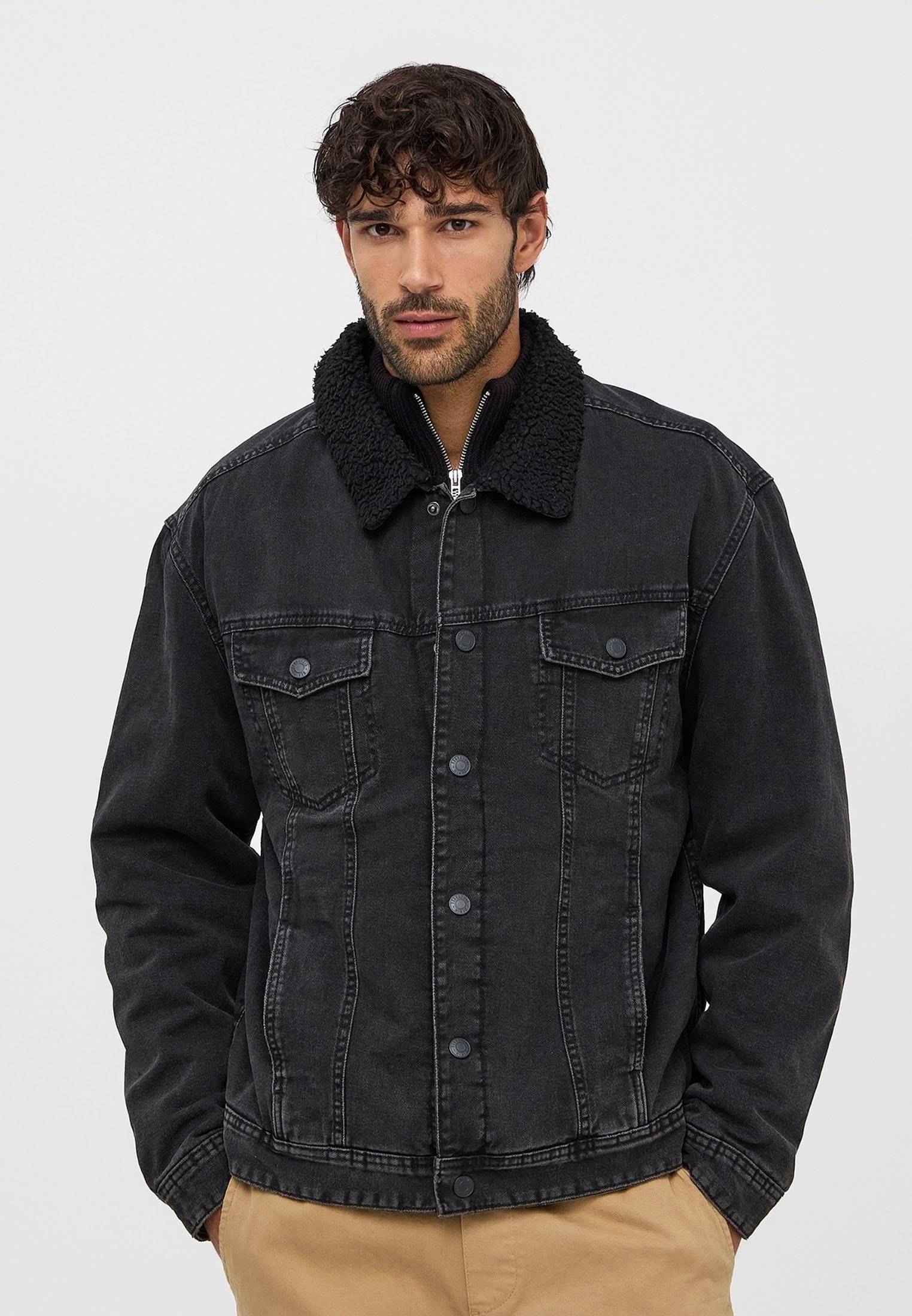 Boxy Fit Giubbotto Di Jeans Nero Zara GIUBBOTTO IN PELLE BOXY FIT