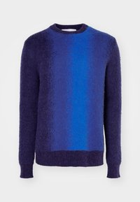 Zils un violets gradienta džemperis ar apaļu kakla izgriezumu, izgatavots no teksturētas auduma. Iekļauj garas piedurknes un ribotu apakšmalu.