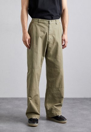 MM6 Maison Margiela PANTS - Pantalon classique - green
