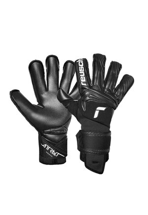 Guantes de portero negros con palmas texturizadas, correas de muñeca ajustables y logotipos blancos en la parte posterior de la mano y la muñeca.