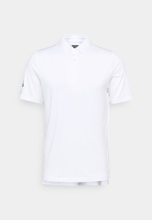 Hvit polo skjorte laget av glatt bomull, med klassisk krage, trebbutton placket, og korte ermer, med logo detaljer på ermet.