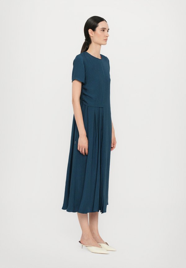 REGNO - Maxi dress - blau3