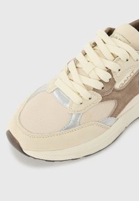 GANT NEWILE - Joggesko - taupe/multi-coloured