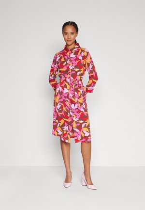 VIBELGIUM NEW SHIRT DRESS - Blousejurk - shaved chocolate/multicolored