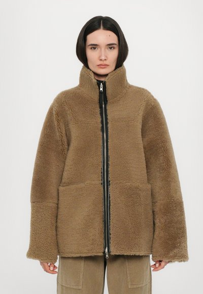 CLOSED SHEARLING JACKET - Giacca di pelle - black