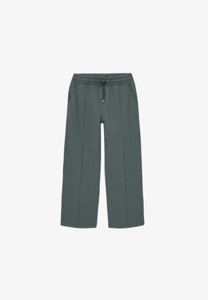 Pantaloni da felpa grigi a gamba larga con vita elasticizzata, coulisse e tasche laterali. Texture liscia con dettagli di cucitura visibili.