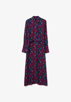 Langärmliges Kleid aus lila Stoff mit einem bunten Paisleymuster in Rot, Blau und Grün. Knopfverschluss vorne, lockere Passform.