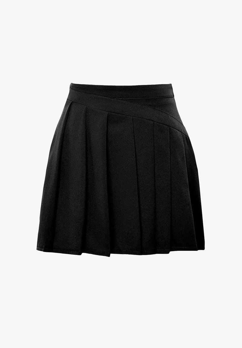 Mini-jupe noire plissée avec détail de taille asymétrique, en tissu lisse, conçue pour un usage décontracté ou formel.