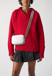 Tommy Hilfiger - LOGOTAPE CAMERA BAG - Cross body bag - ivory petal Thumbnail Image 1