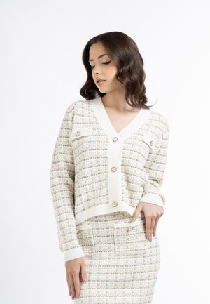 IN BOUCLÉ-OPTIK NAEMI - Strickjacke - weiss