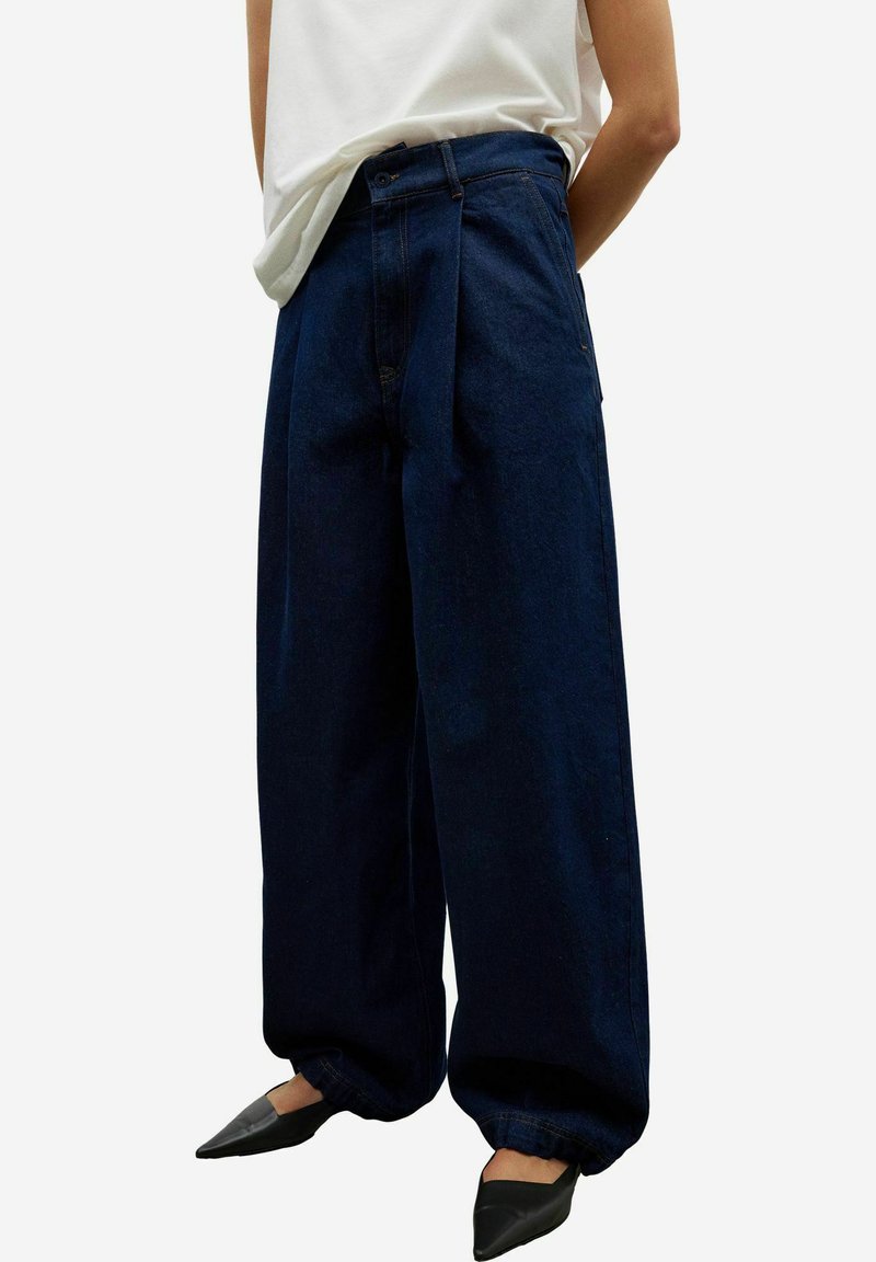 ADOLFO DOMINGUEZ WIDE LEG DARTS Jeans baggy blue/blu Zalando.it