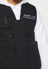 PARELLEX Weste - black