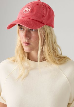 Levi's®, W'S VARSITY BASEBALL CAP VINTAGE PINE HA - Caps - vintage pine hats - reds -