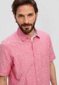 s.Oliver REGULAR KURZARM - Overhemd - hellorange