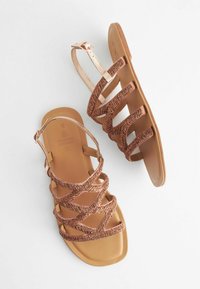 Next Sandaler - rose gold
