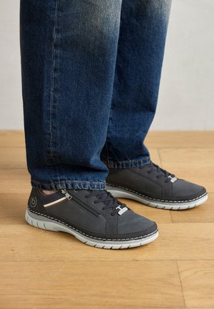 Baskets basses - dark blue