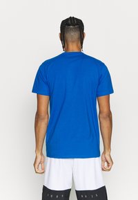 Ellesse CELLA  - Apdrukāts T-krekls - blue