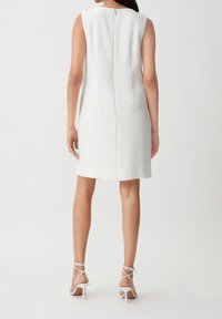 comma Robe de jour - white