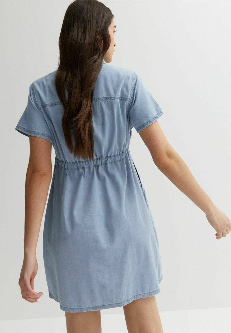 New Look Maternity MATERNITY TIE WAIST DENIM DRESS Jeanskleid
