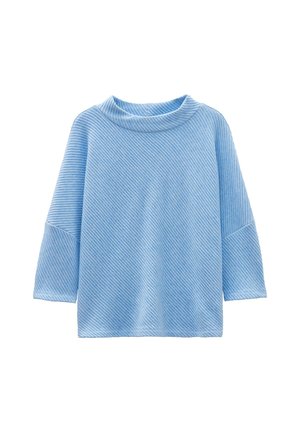 Haut bleu clair à manches longues avec un large col côtelé. Présente des rayures horizontales et une coupe décontractée et carrée. Texture douce, manches de longueur intermédiaire.