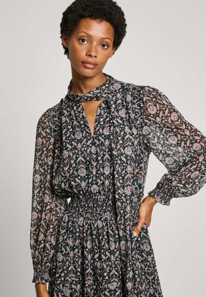 Pepe Jeans ETTY - Vesto di jeans - blue/blu - Zalando