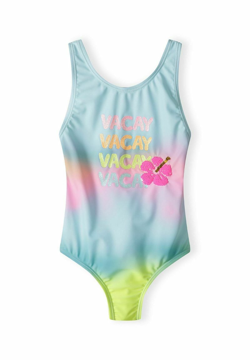 Világoskék fürdőruha, zöld gradienccel. A „VACAY” felirat színes csillámban és egy rózsaszín hibiszkuszvirág díszíti. Sima, rugalmas anyag.