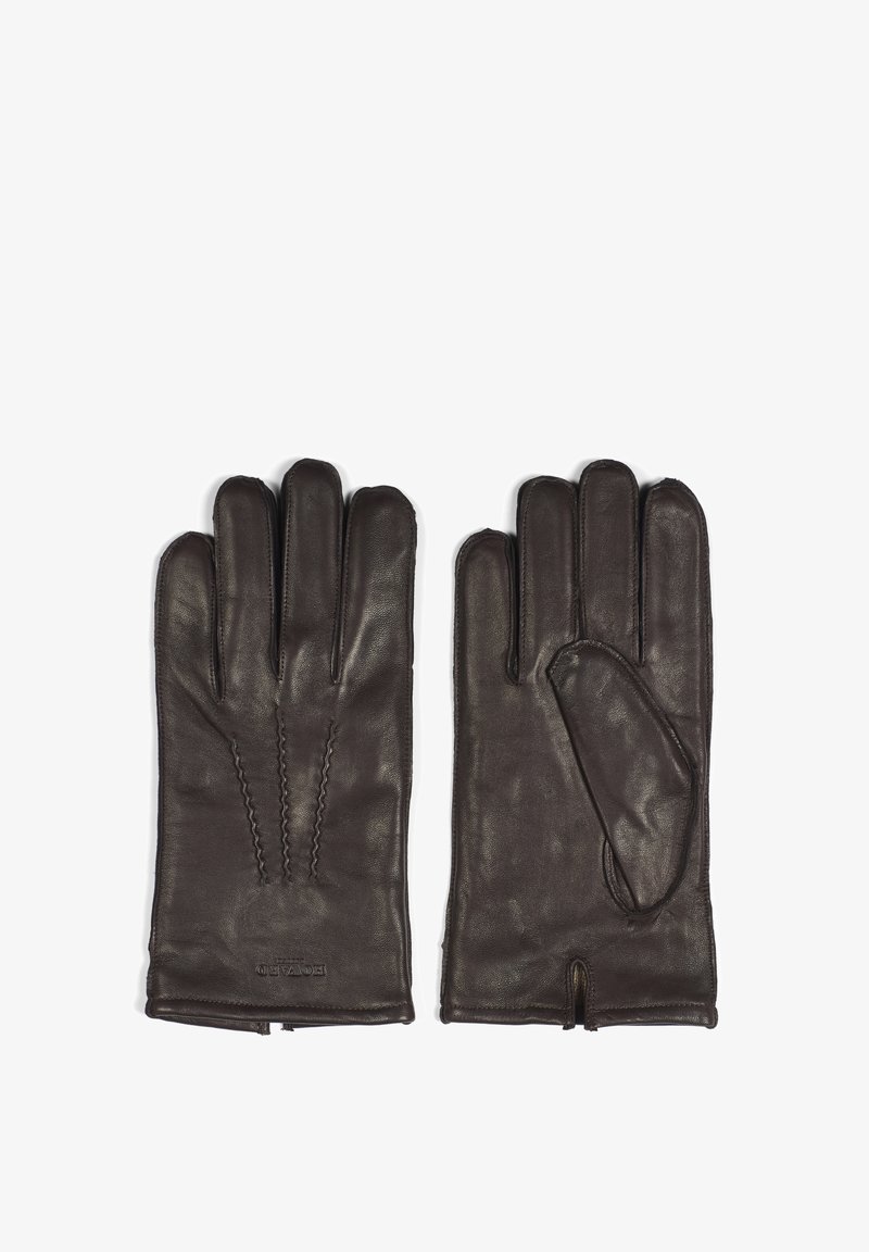 Bruine leren handschoenen met een gladde textuur, ontwerp met vijf vingers, decoratieve stiksels op de rug en een subtiele naad bij de pols.