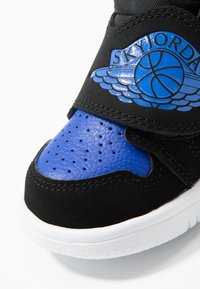 Jordan SKY JORDAN 1 - Sneakers - black/hyper royal/white